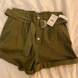 GREEN FREE PEOPLE BRAND NEW SHORTS